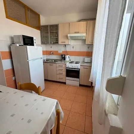Apartment Rea